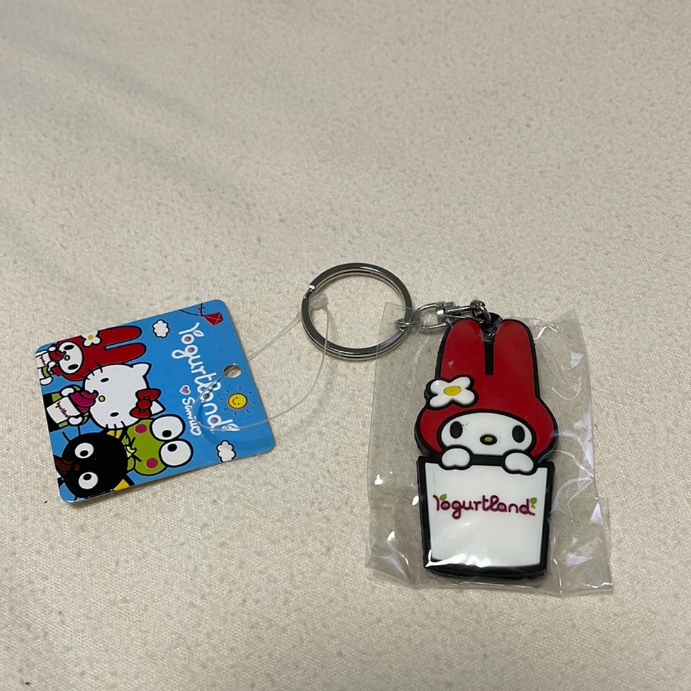 Sanrio x Yogurtland collab My Melody keychain NWT*